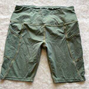 Women's High-Waist Olive Green Bike Shorts with Pockets